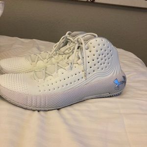 White HOVR HAVOC 2 Size 12.5